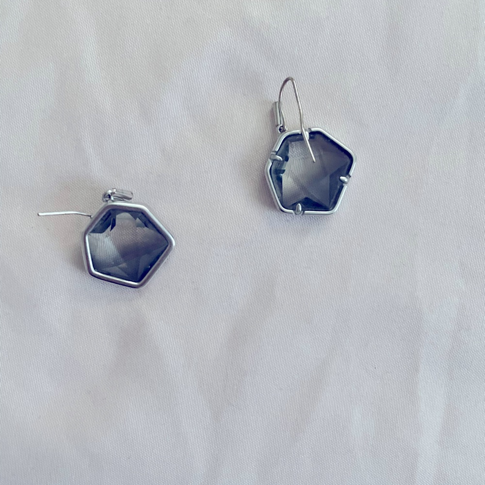 Kendra Scott Rhodium Sage earrings.